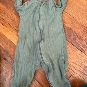 Wonder Nation Olive Ribbed Kids Footie